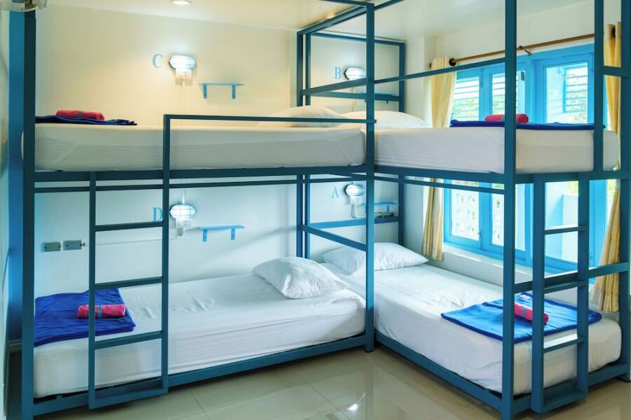 Bodega Pool Party Koh Phangan