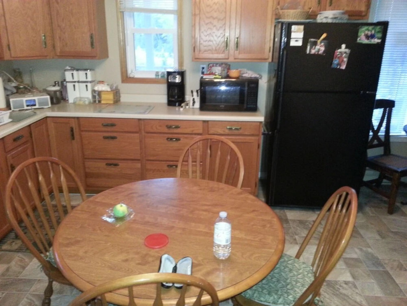 4 Bedroom River-view Cottage