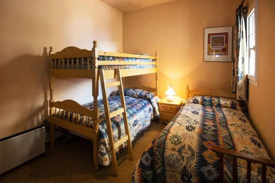 Bugaboo Cove by Keywii, 7 Pax, Sierra Nevada