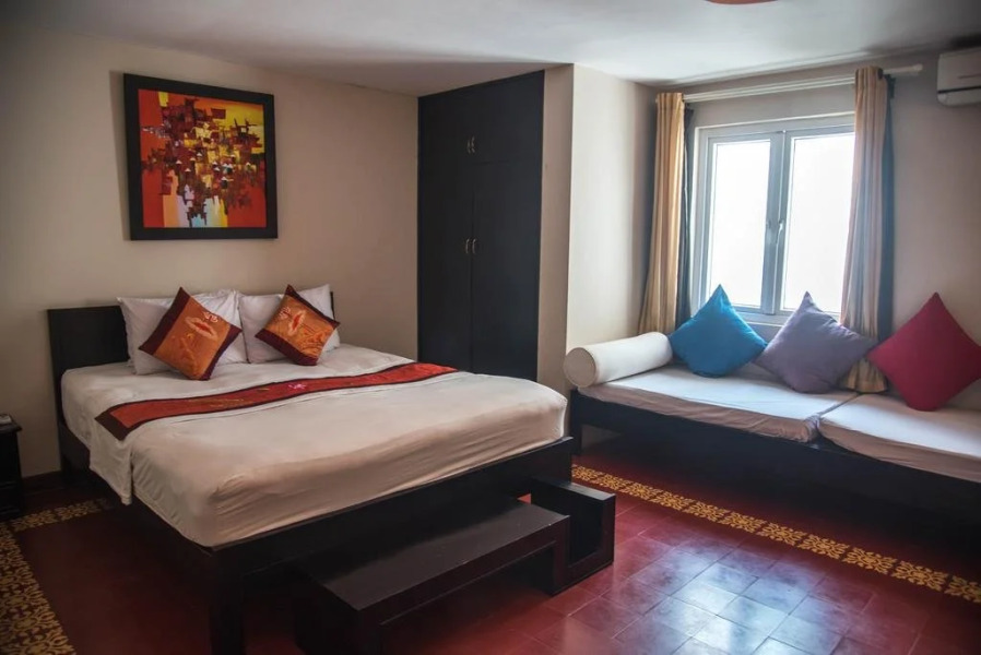 Vietnam Backpacker Hostels Downtown