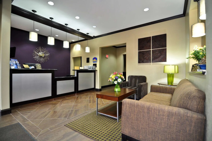 Best Western Giddings Inn & Suites