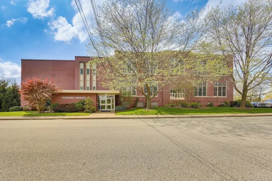 1 Mi to Allegheny River: New Kensington Studio!