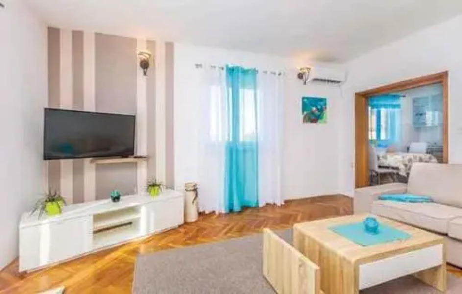 Holiday Home Omisalj I