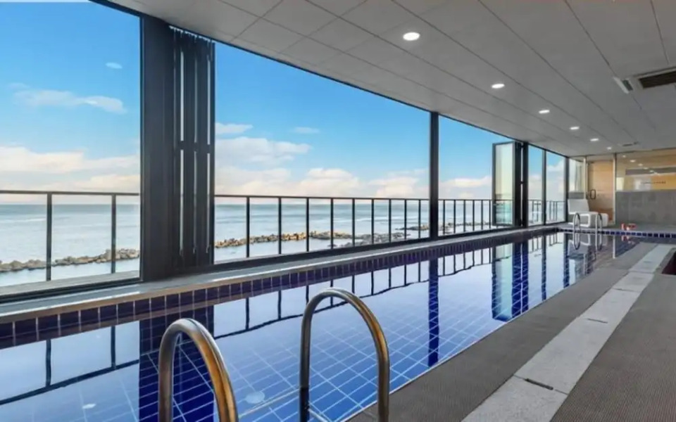 Yeongdeok Private Us 7 Pension