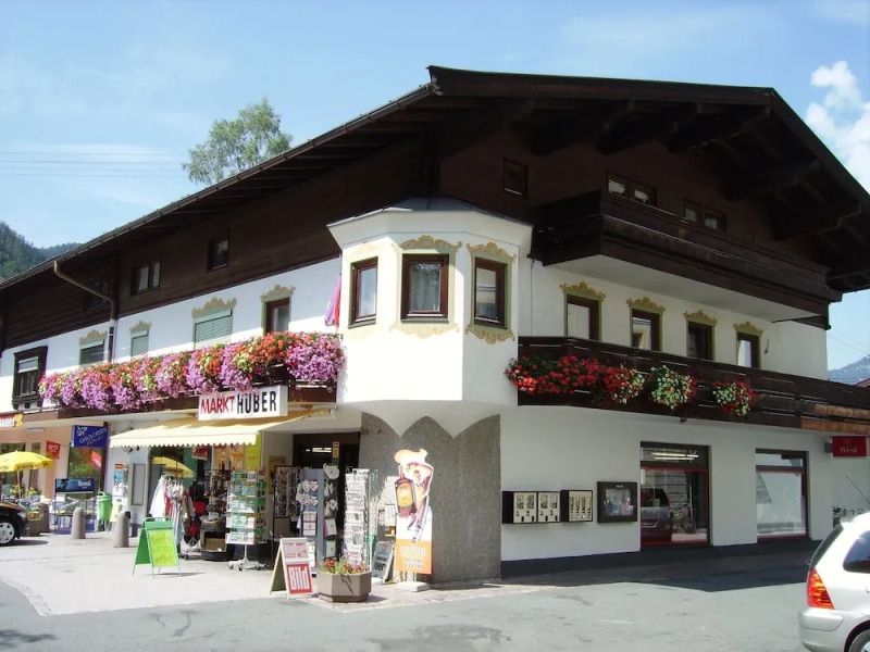 Gorgeous Apartment In Waidring With Mountain View