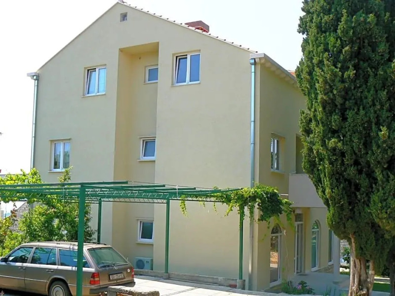 Apartments Zecevic