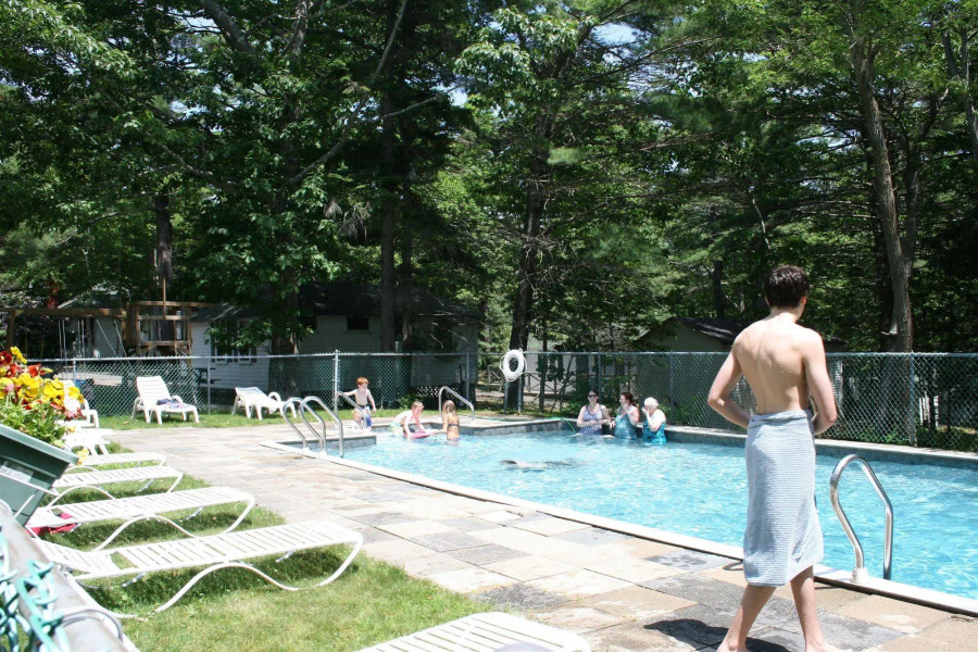 Hinckley's Dreamwood Cottages