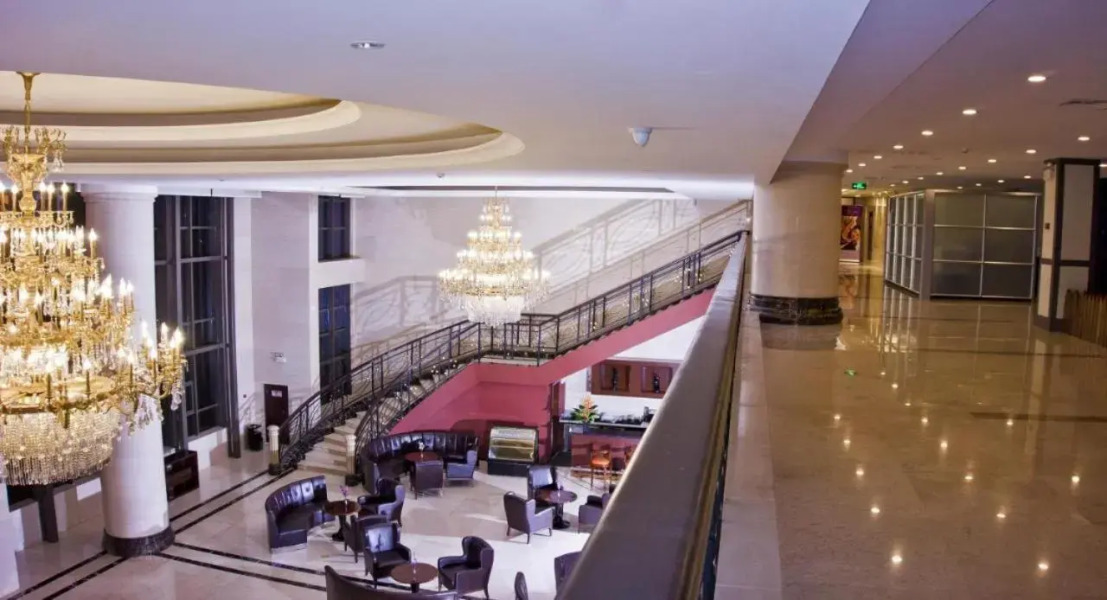 Amazing Duplex Suite Available