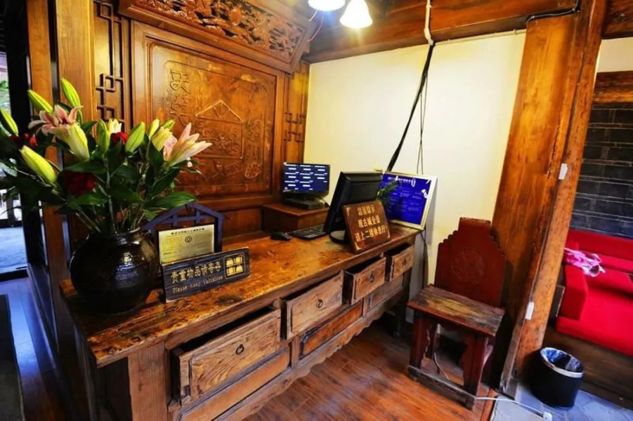 Lijiang Yiran Ethnic custom Viewing Inn