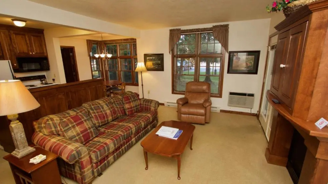 Baileys Harbor Yacht Club Resort