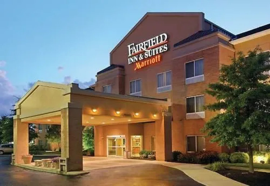 Fairfield Inn & Suites Akron South