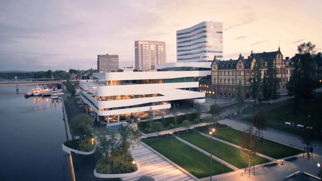 Ume, Bw Signature Collection