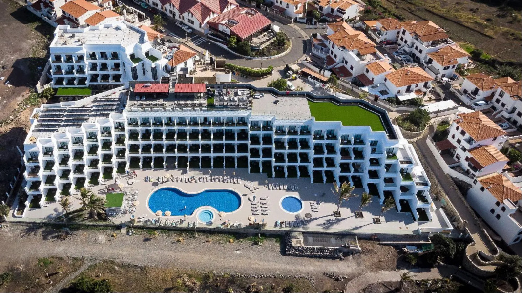 Occidental Roca Negra – Adults Only