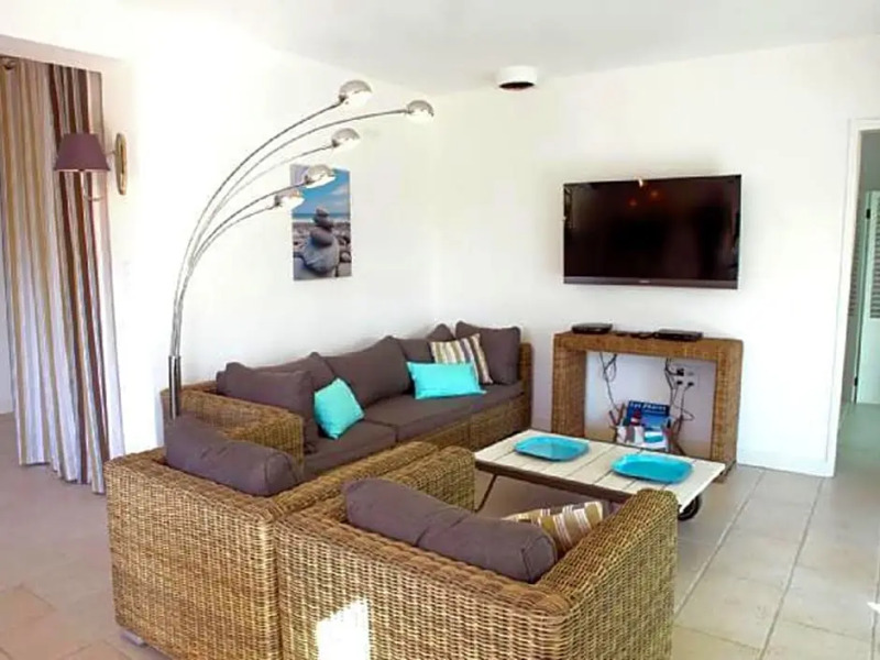 Modern villa in Plouneour-Trez  with private pool