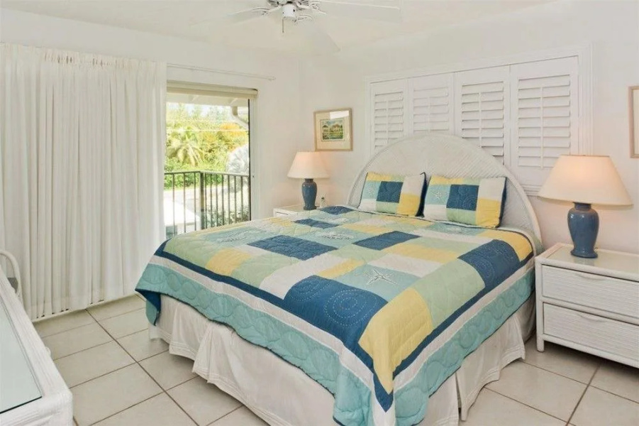 Discovery Point by Cayman Villas