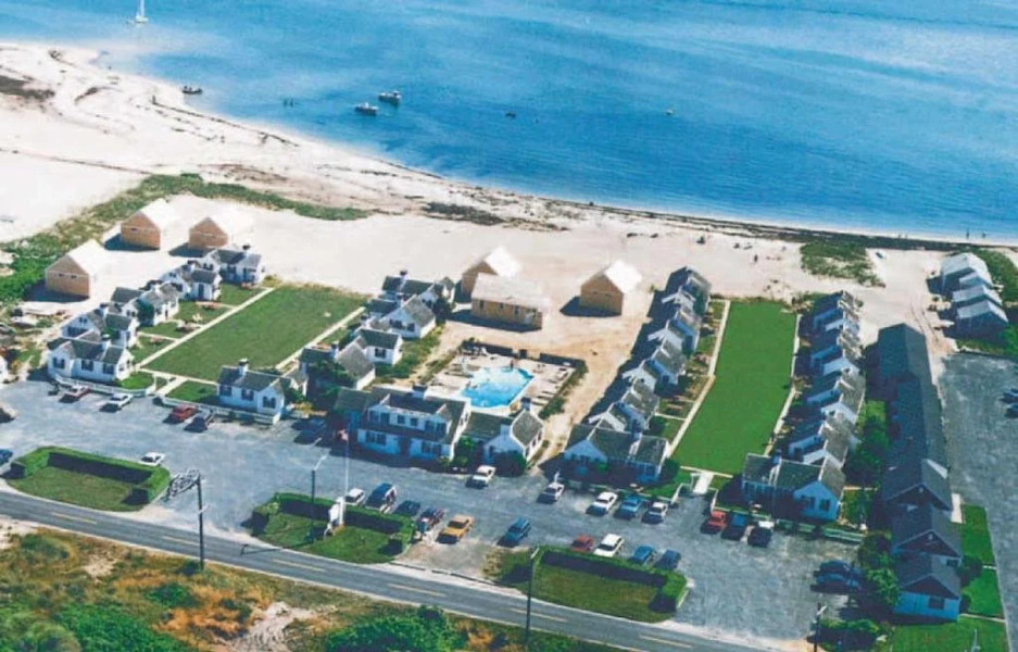 Kalmar Village & Tradewinds