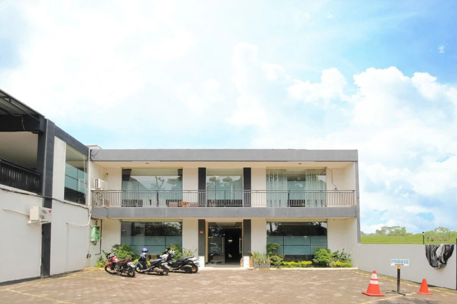 Airy Rancagoong Abdullah Bin Nuh 8 Cianjur