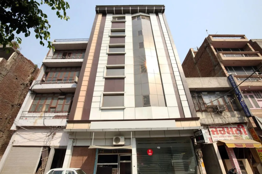 Hotel Star Metro Inn By GRB