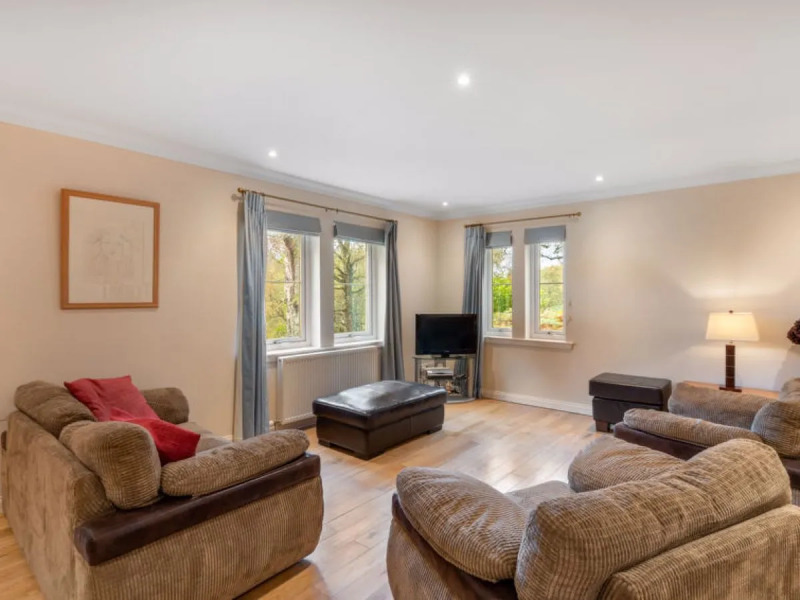 House Red Deer Drumnadrochit