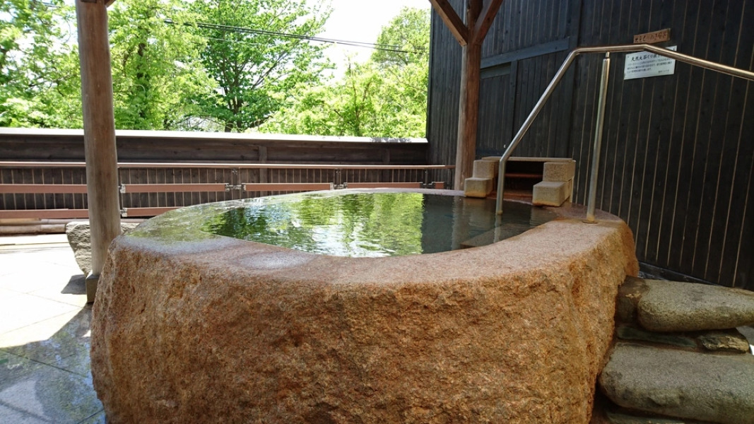 Sekaiisannokakureyado Kajitsunomori