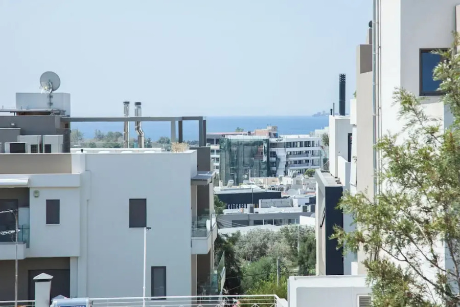 Alimos Luxury 3Bd w Outdoor Jacuzzi