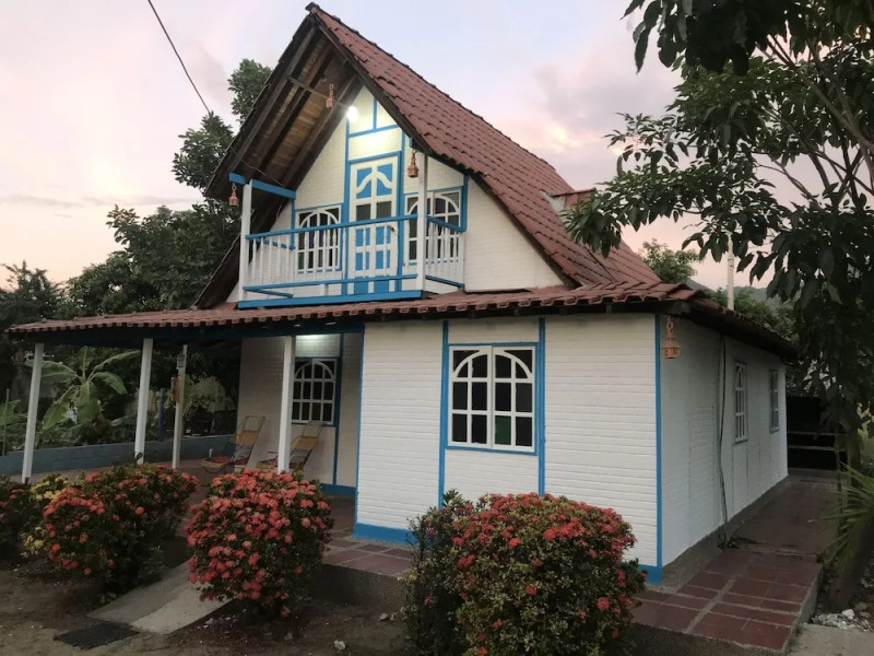 Ayenda Brisas del Caribe