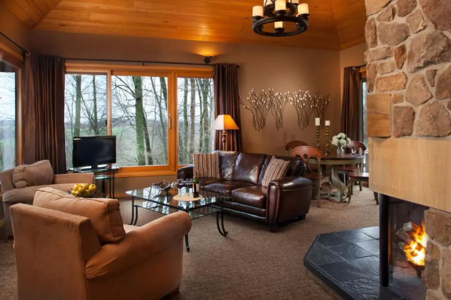 The Inn At Honey Run