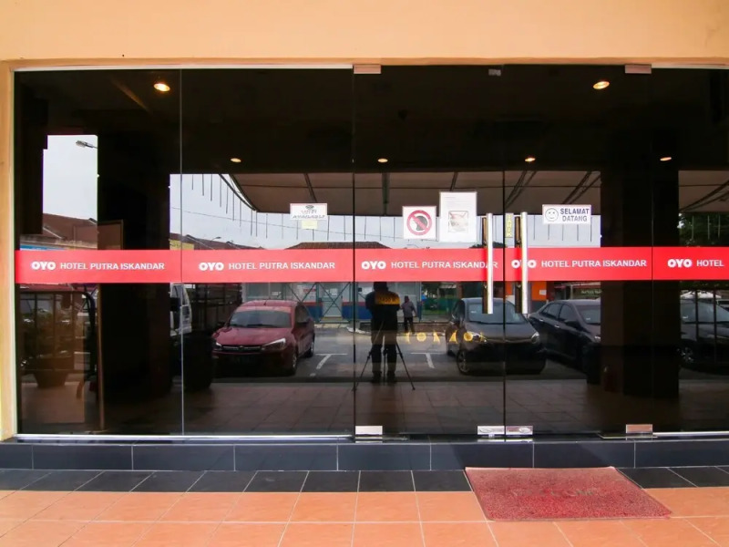 OYO 11343 Hotel Putra Iskandar