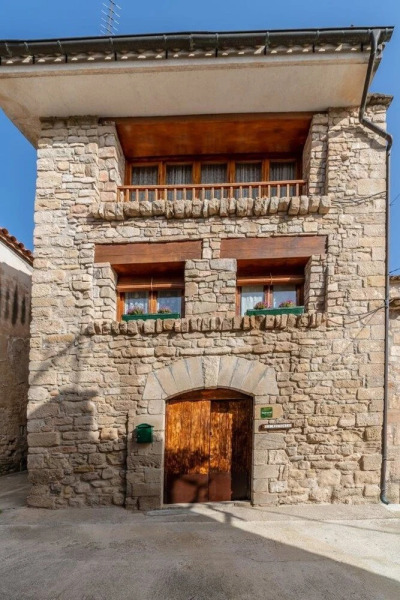 House With 5 Bedrooms in Argençola, With Wonderful Mountain View, Priv