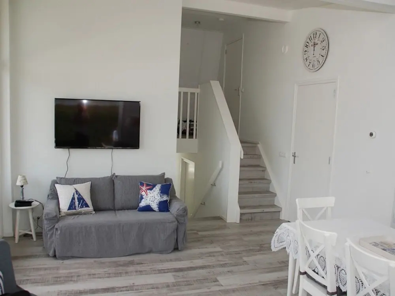 Cozy Holiday Home With a Private Jetty, in Lemmer