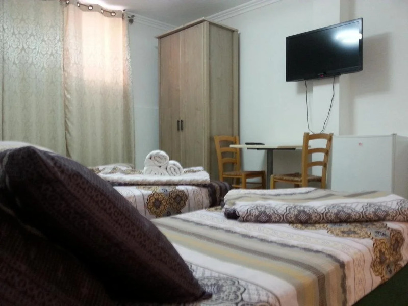 Amigo Hotel On The Beach