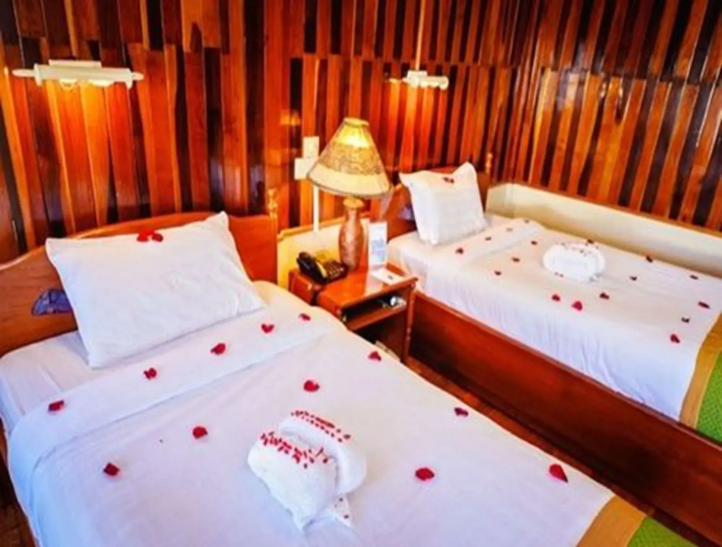 Pine Hill Resort