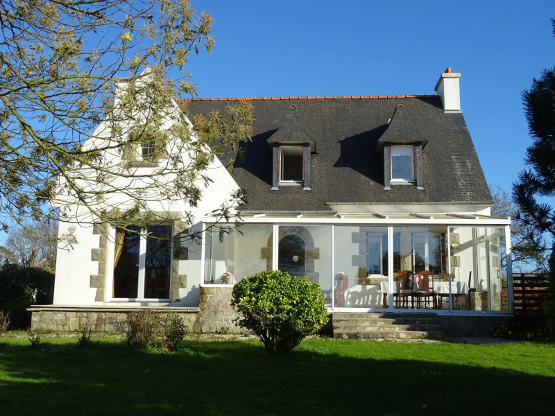 Classic Breton holiday home on the Pink Granite Coast