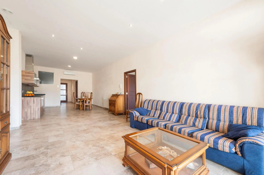 Cas Peix - Adults Only