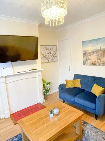 Borden Terrace by Kasay Stays