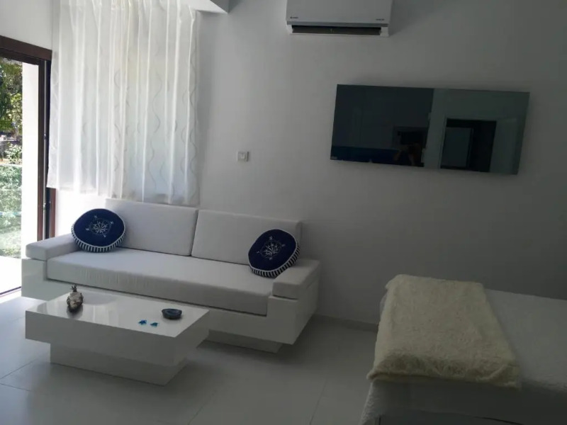 Modern Studio Limassol Zypern