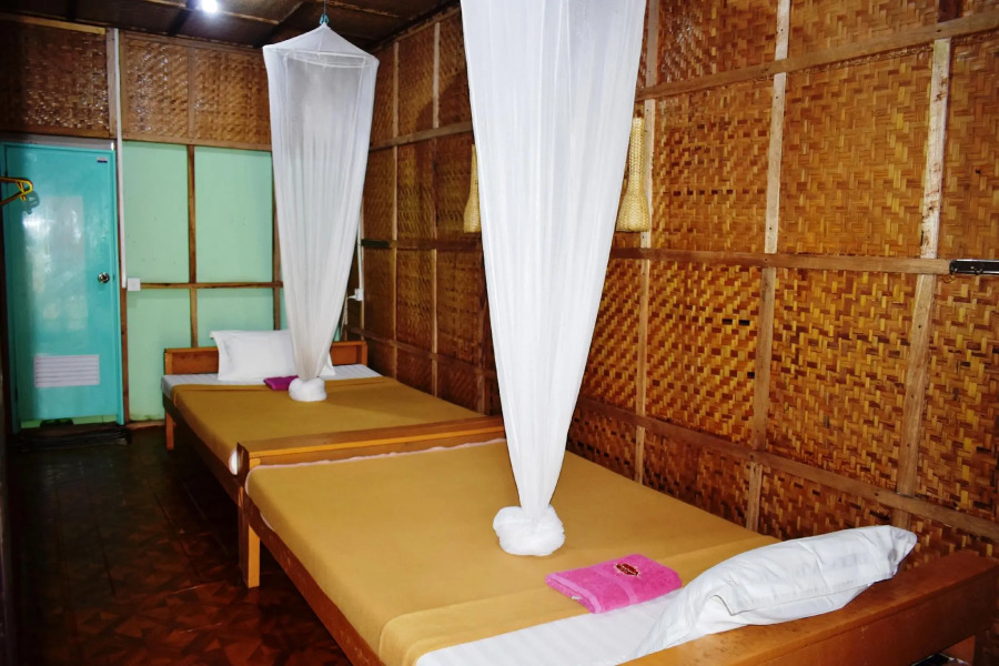 Dream House Guest House & Restaurant