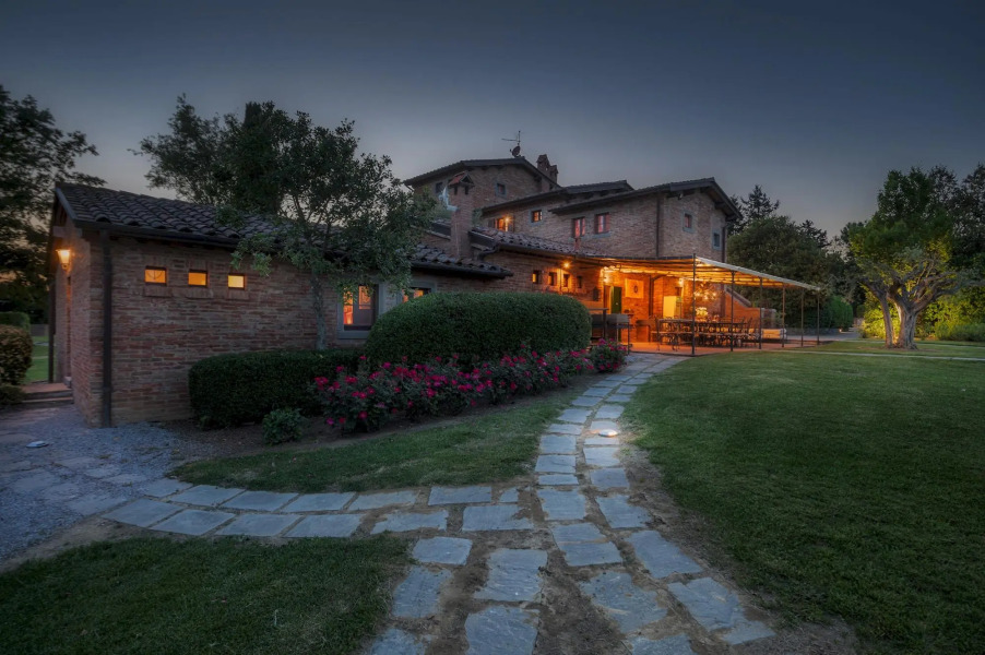 Casale Dei Girasoli 14