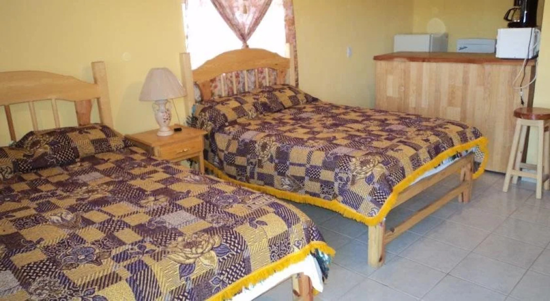 Cabañas Diaz Family