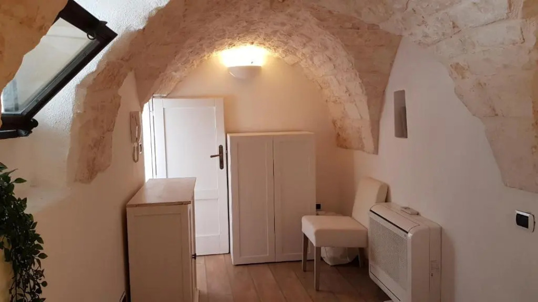 Cozy House in Ostuni with Panoramic Terraces