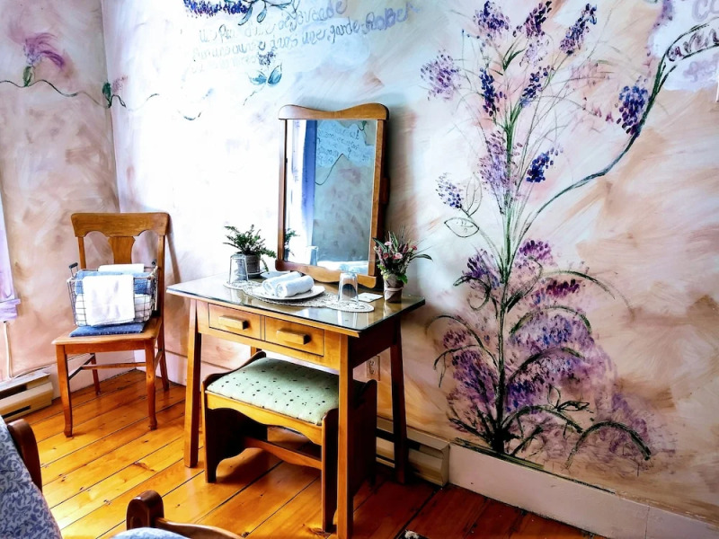 La maison Rose Alma Couette et Café