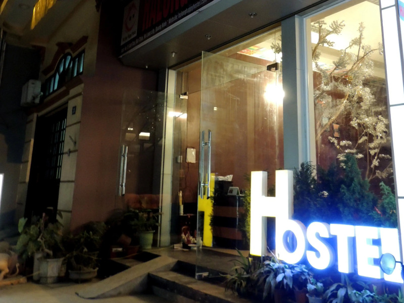 Ha Long Happy Hostel - Adults Only