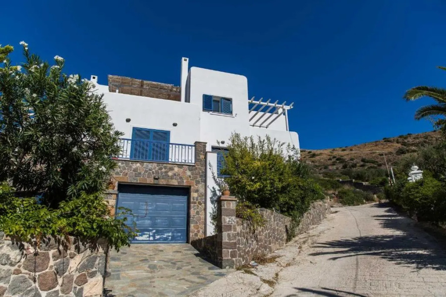 Villa Euphoria in Aegina, A' Marathonas bay