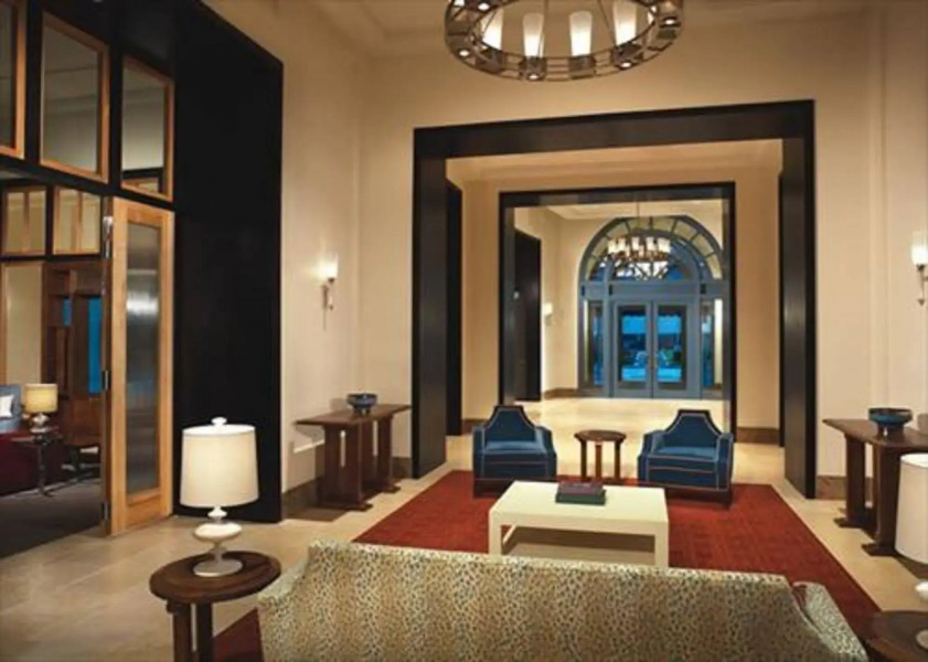 Global Luxury Suites at Metropolitan South