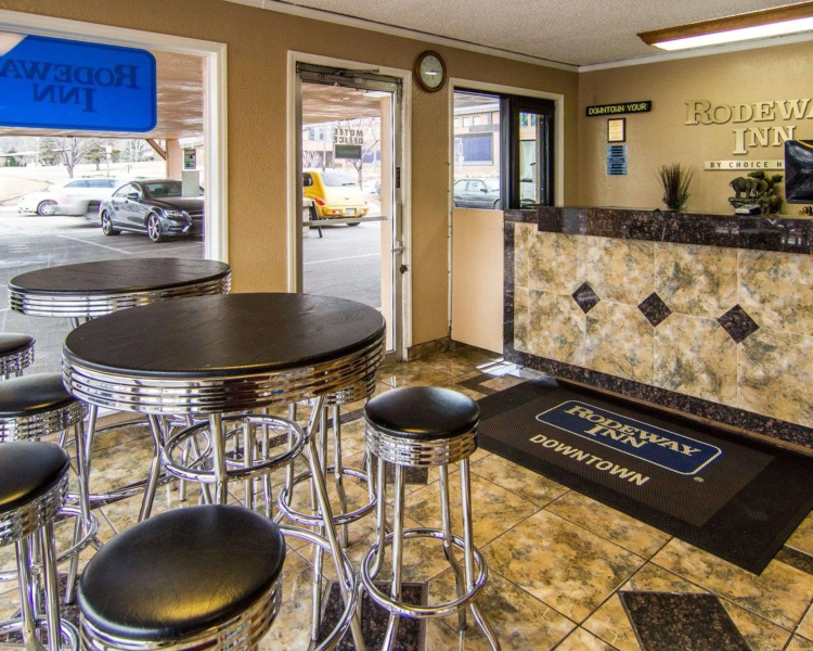 Rodeway Inn Flagstaff - Downtown