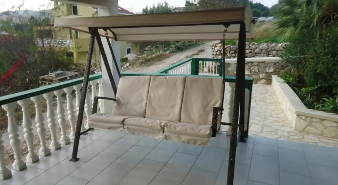 Apartment Pelicarić Sali