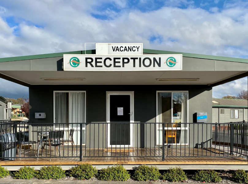 Canberra Carotel Motel