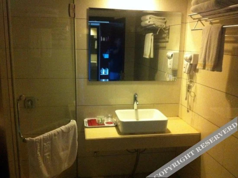 Yingchen International Hotel