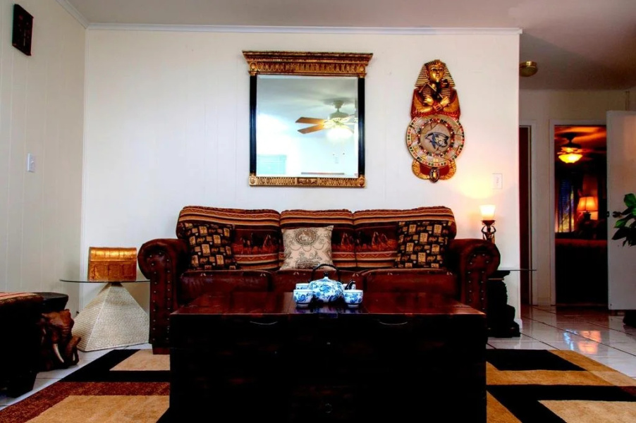 Old Town Suites