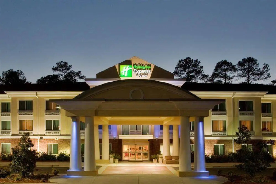 Holiday Inn Express Hotel & Suites Walterboro I-95